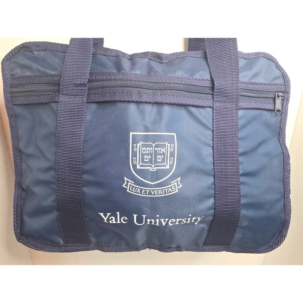 Yale University Navy Blue Nylon Laptop Document Bag Ivy League Collegiate Crest